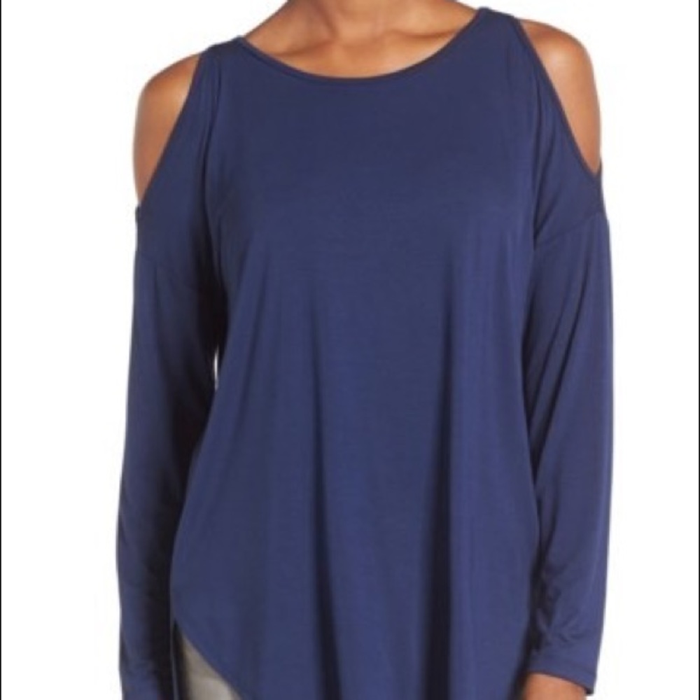 Bobeau navy cold shoulder long sleeve top